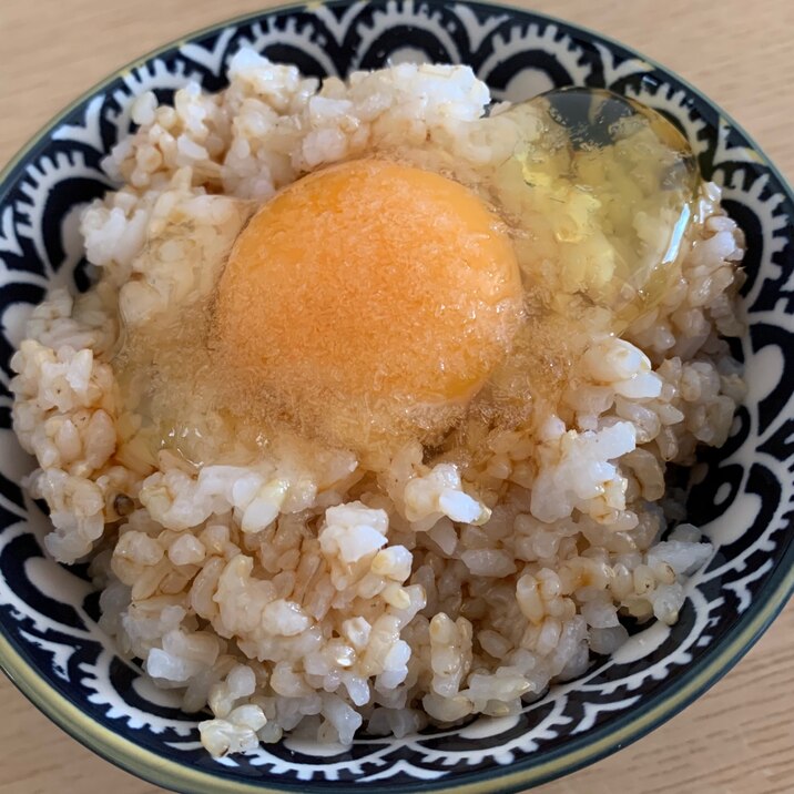 ごま油が決めて たまごかけごはん レシピ 作り方 By まる 楽天レシピ ごま油が決めて たまごかけごはん レシピ 作り方 By まる 楽天レシピ